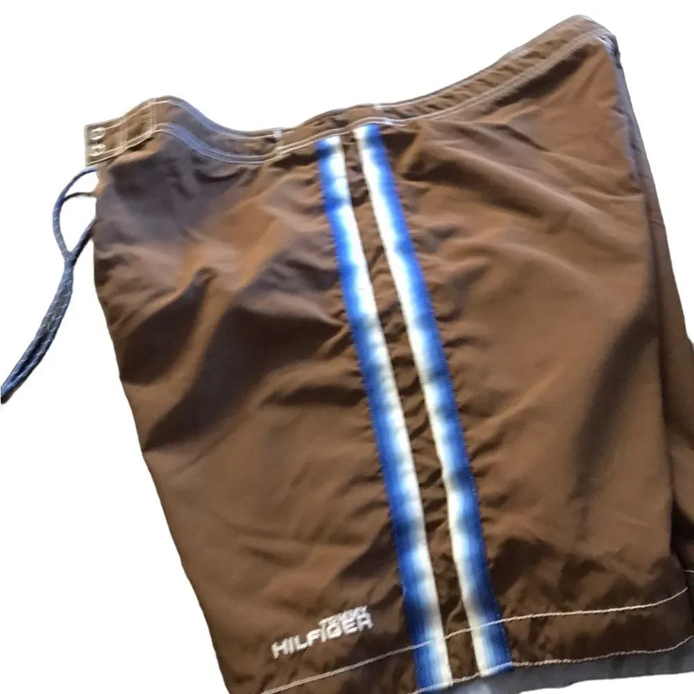 Tommy Hilfiger size XL lined swimming trunks excellent condition